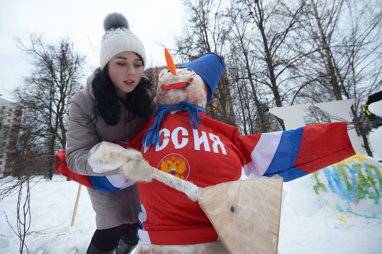 Фестиваль лепки авторских снежных фигур — веселое событие для всей семьи