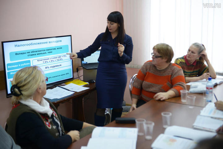 Для остальных горожан пенсионного возраста, которые получают повышенные пенсии до уровня социального стандарта в размере 17,5 тысячи рублей, все останется по-прежнему