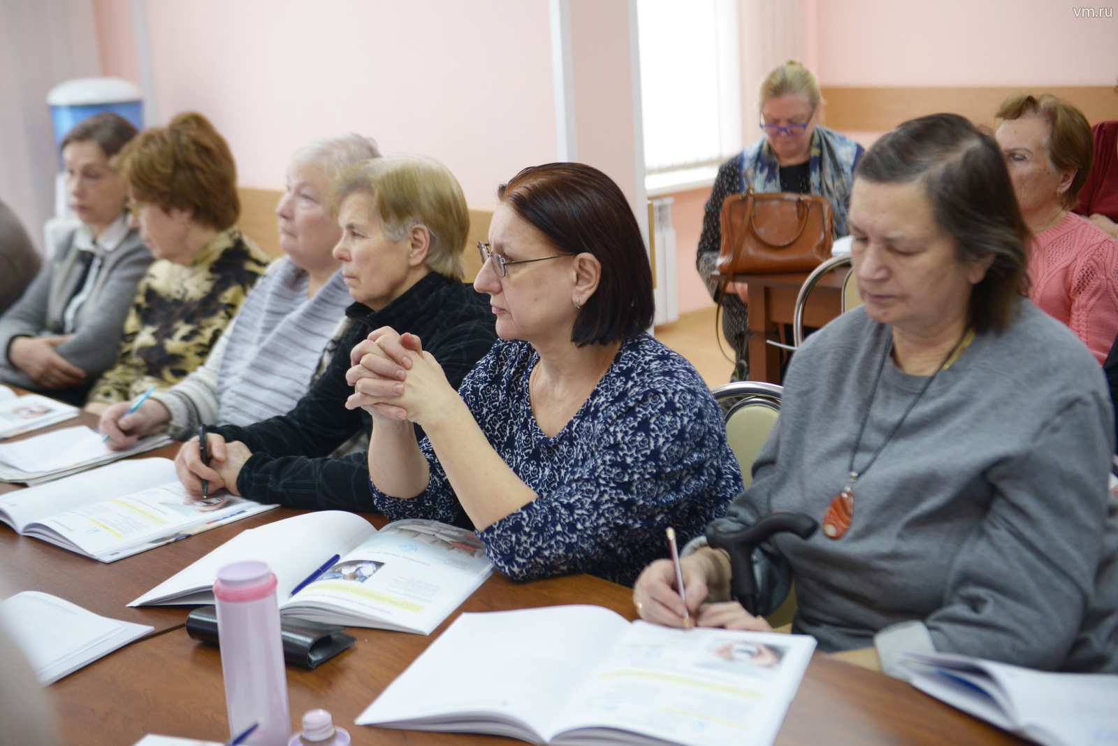 Каждая программа рассчитана на 144 академических часа. Форма обучения — очно-заочная