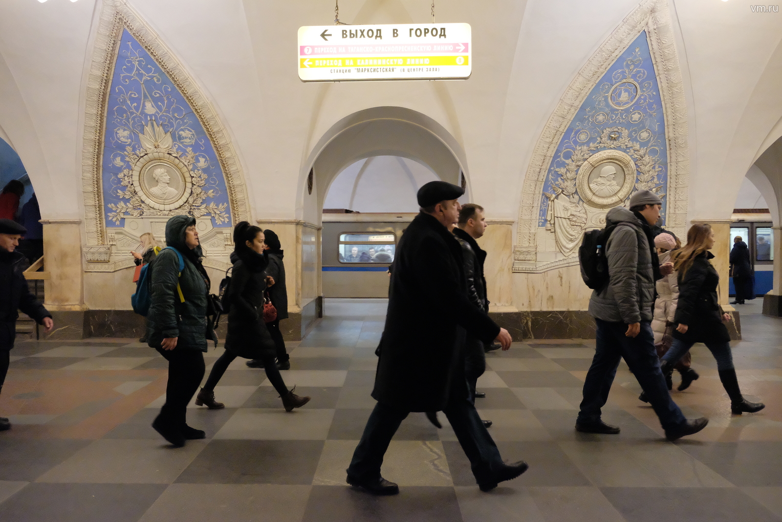 Знаменитые кокошники станции метро «Таганская»-кольцевая