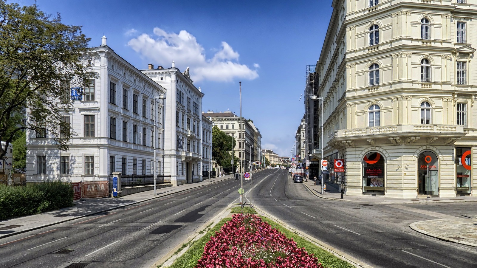 Москва оказалась лишь на 167-м месте, тогда как северная столица России — Санкт-Петербург — на 174-м