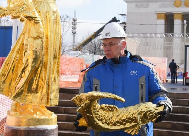 Фонтаны «Каменный цветок» и «Дружба народов» будут полностью готовы к концу апреля — к открытию сезона фонтанов в Москве