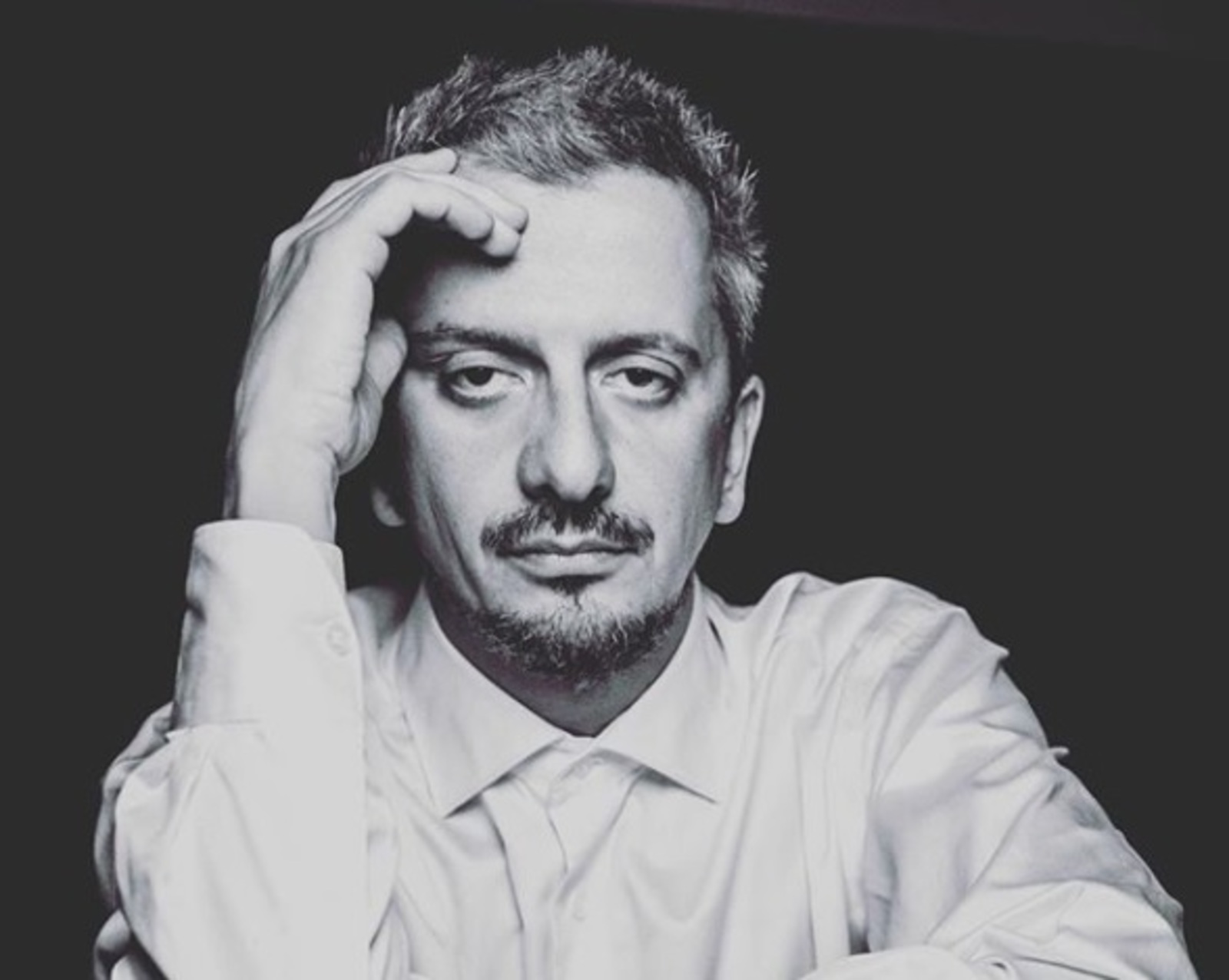 Режиссер не сможет долго быть в тесном контакте с Ксенией