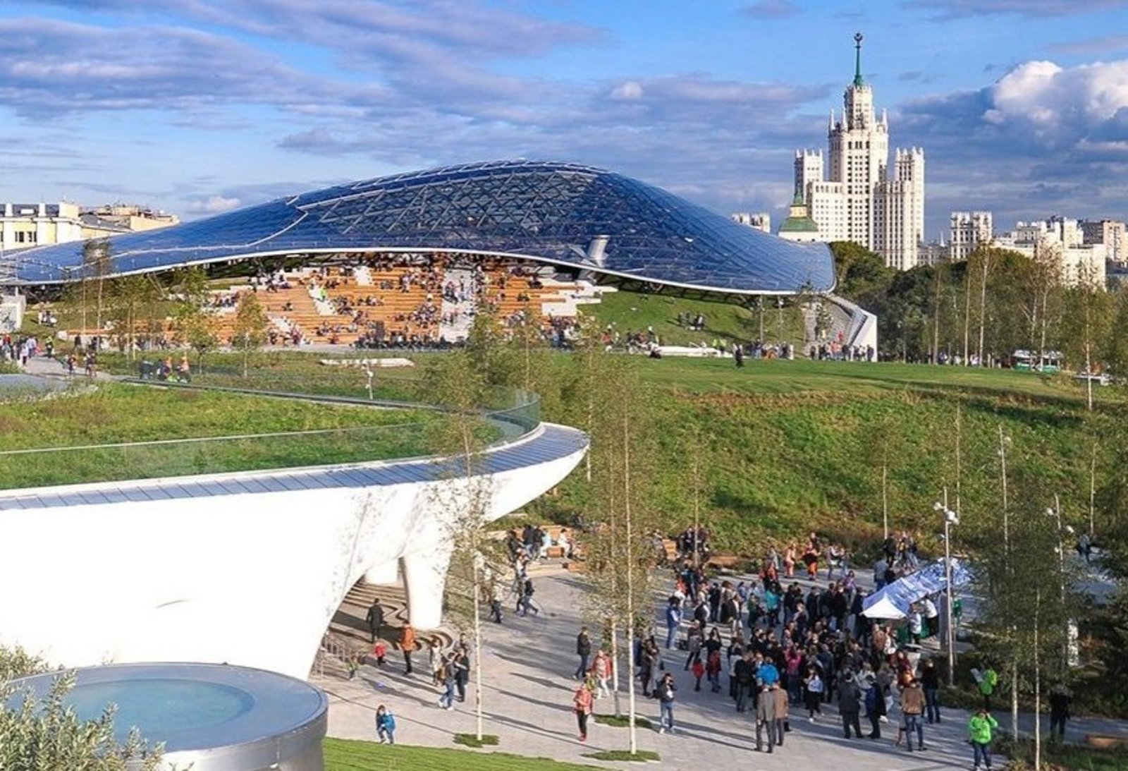 Место проведения Московского урбанистического форума — 2019 — парк «Зарядье»