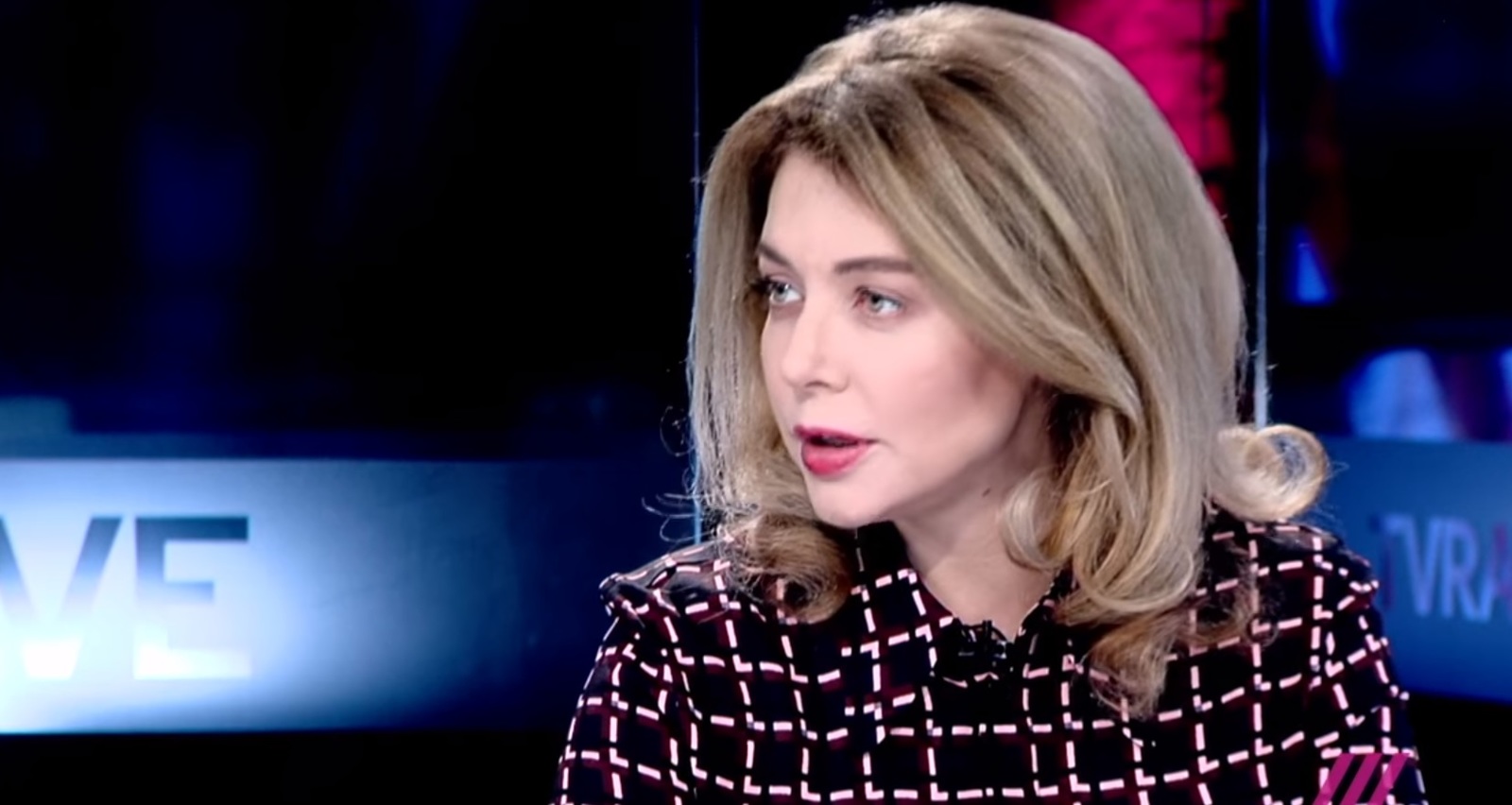По мнению специалиста, это связано со «степенью человеческого раздражения», которую провоцирует человек при возмущении чем-либо и выставлении своего негодования напоказ