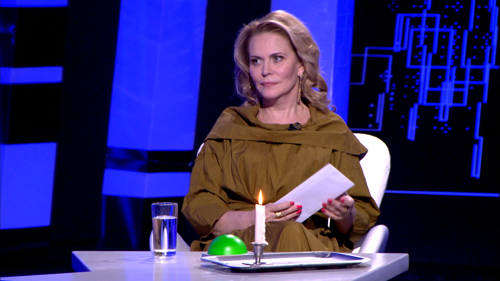 Актриса Елена Яковлева поделилась со зрителями страшной историей из ее жизни
