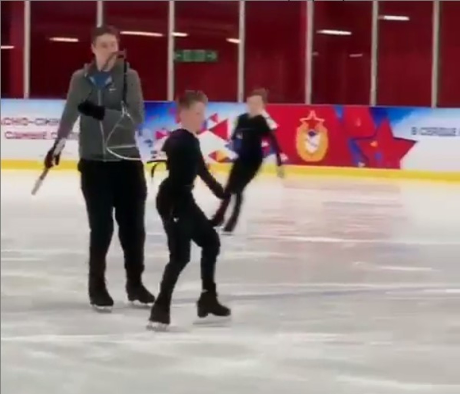 юный фигурист сделал то, что никому не удавалось
