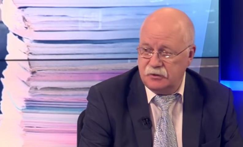 Алексей Коренев: Если уберут один рабочий день, показатели валового внутреннего продукта России упадут минимум на 20 процентов