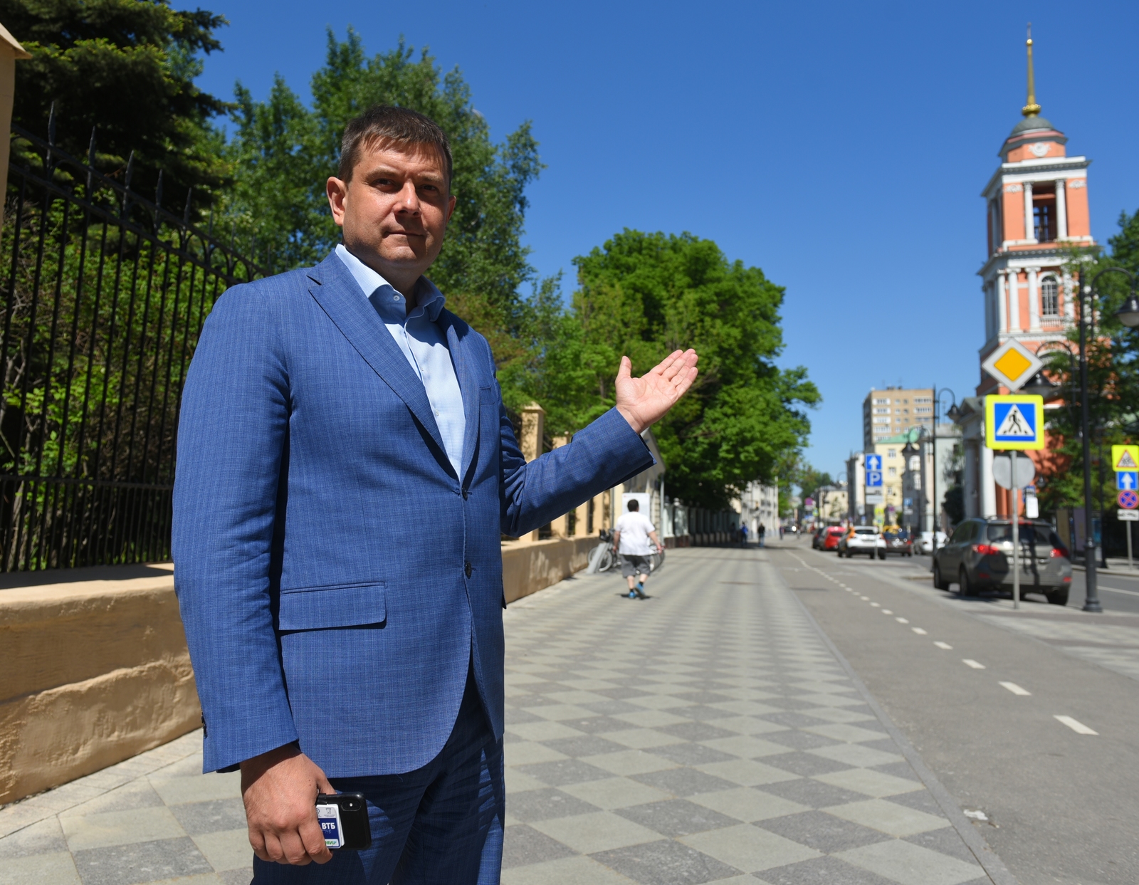 Глава Департамента культурного наследия города Москвы Алексей Емельянов провел экскурсию по Замоскворечью