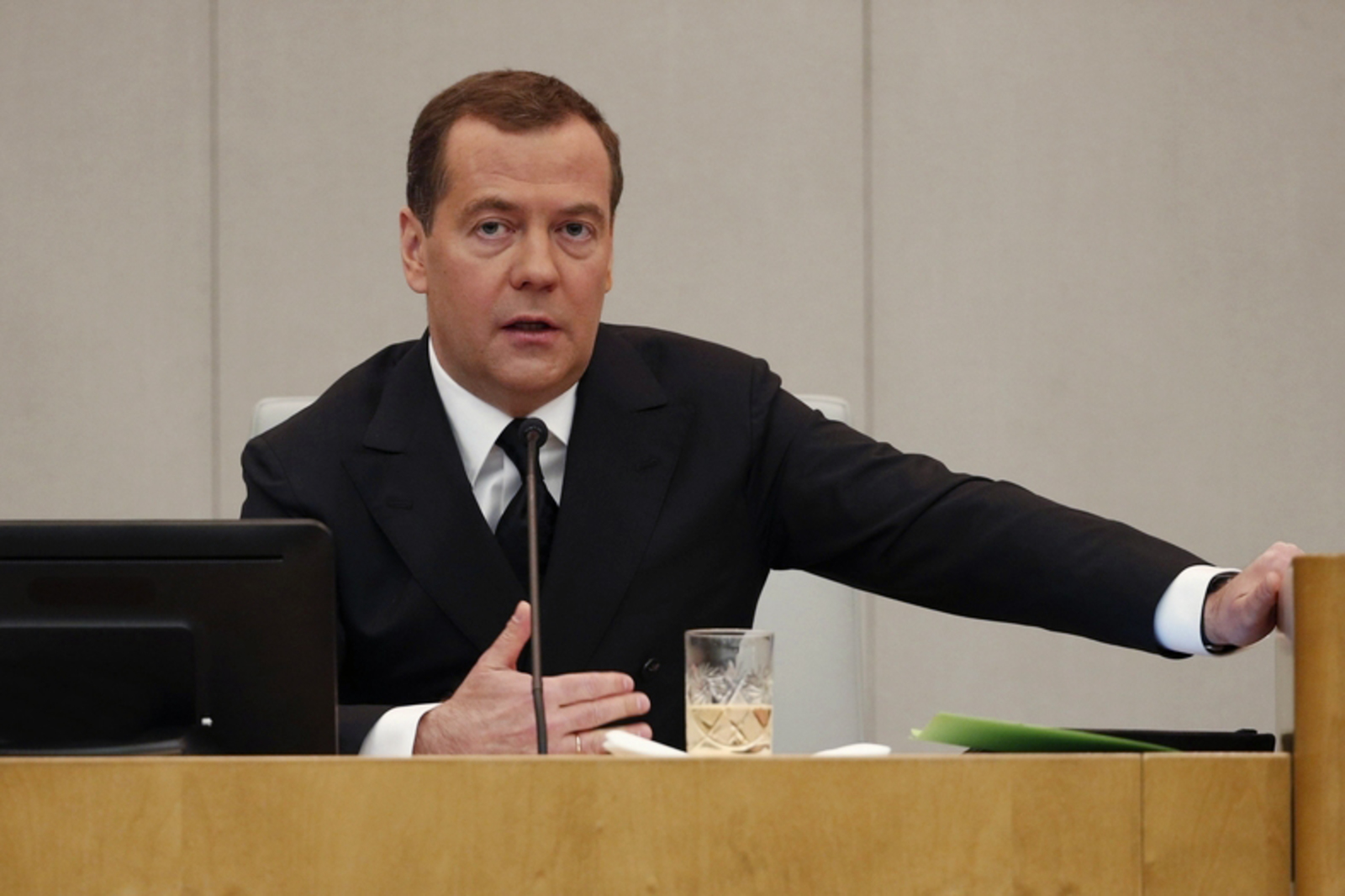 Об этом глава правительства заявил во время выступления на Международной конференции труда