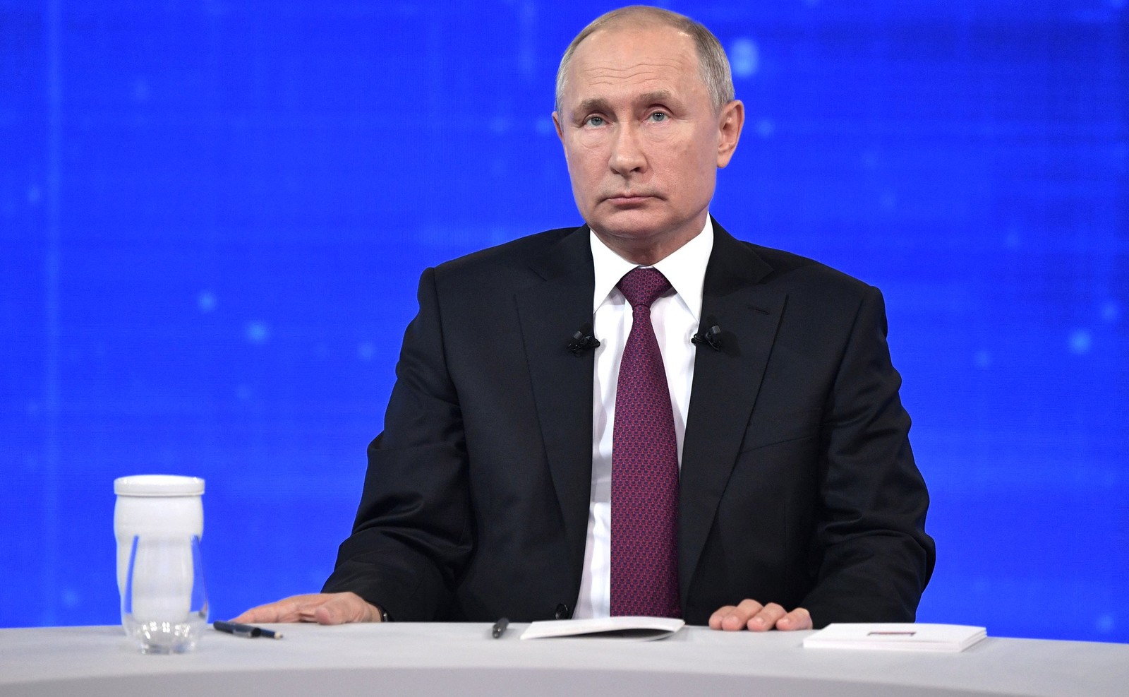 Владимир Путин поручил проанализировать готовность детей к новому учебном году