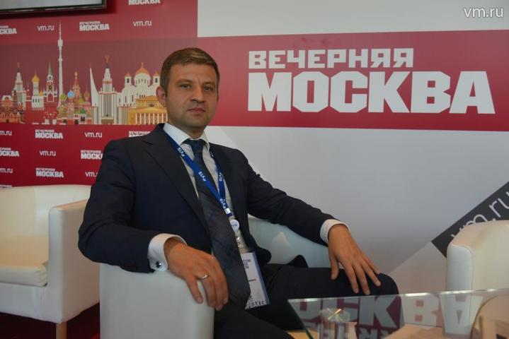 Роман Антощенков заместитель руководителя Дирекции «Недвижимость, строительство и девелопмент» Департамента по работе с клиентами рыночных отраслей - вице-президент ВТБ