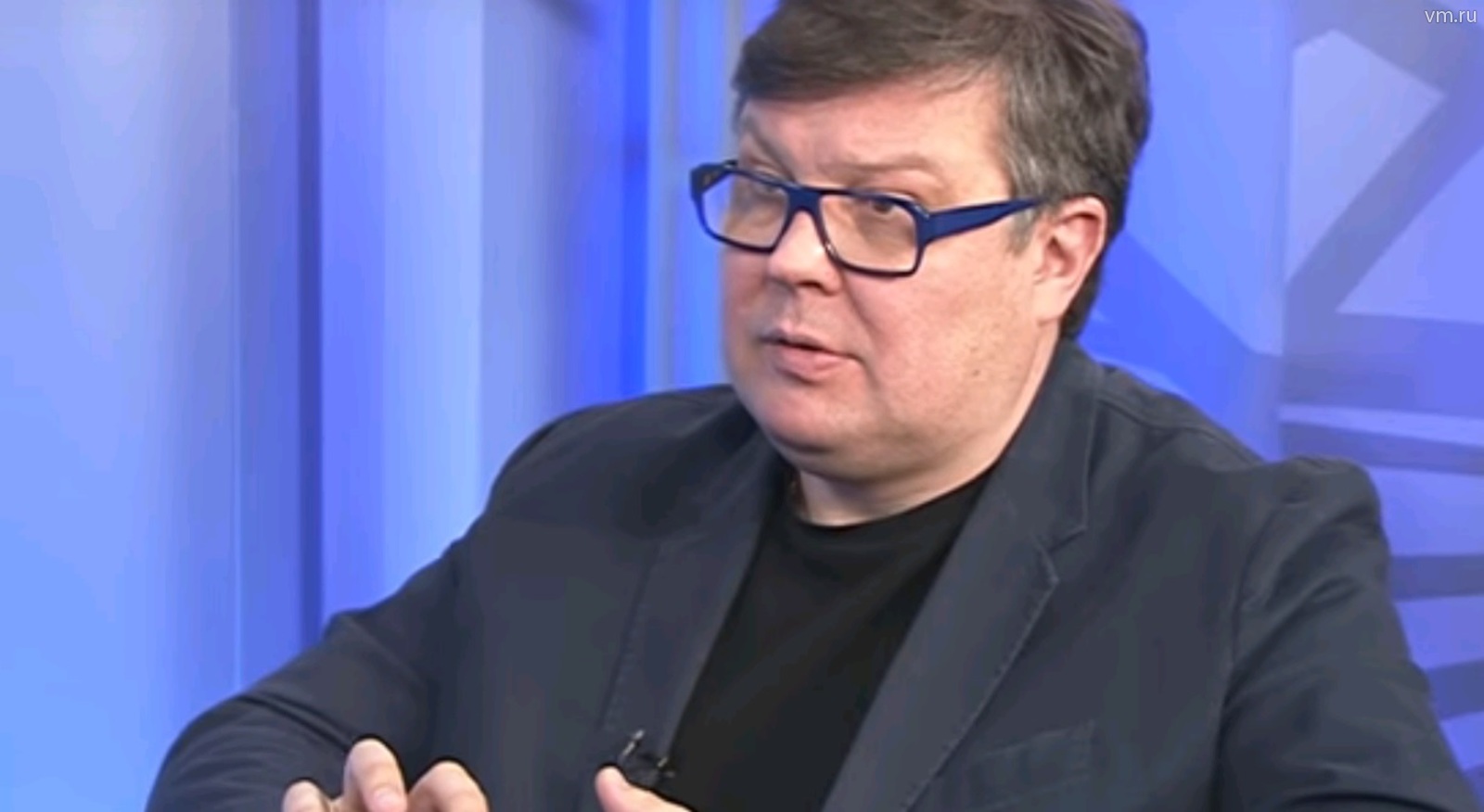Алексей Мартынов не видит в таком разговоре ту или иную необходимость