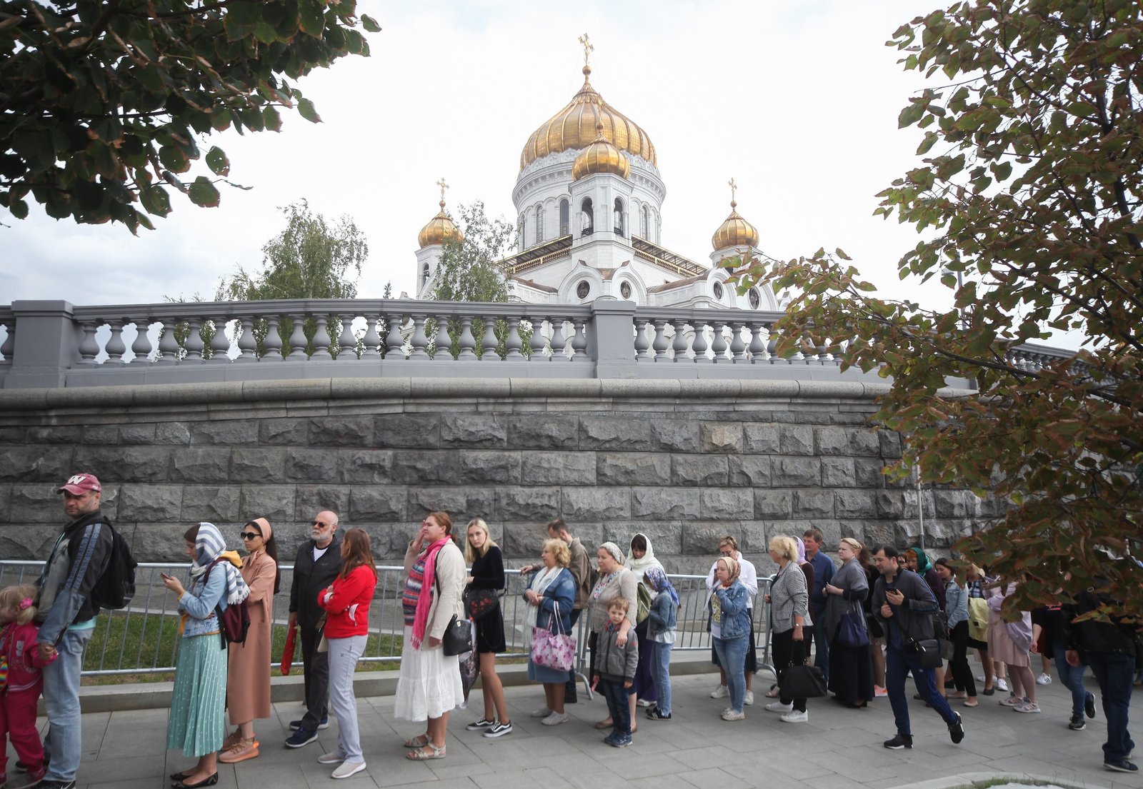 Мощи святых Петра и Февронии находятся в храме Христа Спасителя с воскресенья, 14 июля