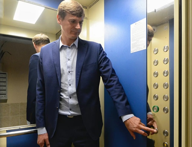 Более 30 тысяч лифтов нового поколения установили в Москве с 2011 года