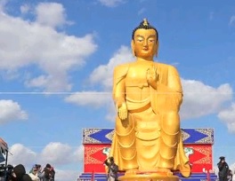Власти Калмыкии считают, что гигантская статуя Будды привлечет туристов в республику