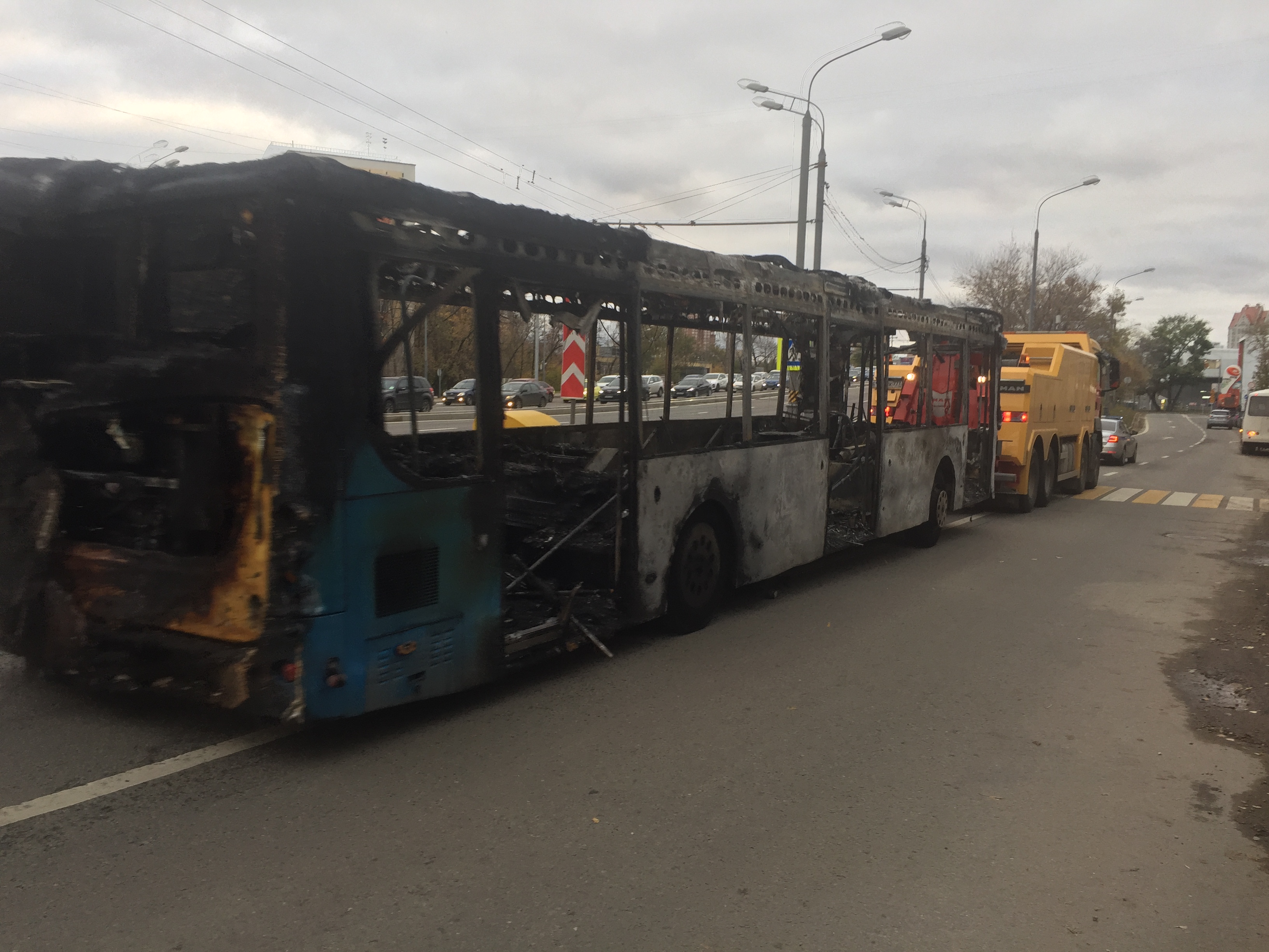 «Группа ГАЗ» определит причины возгорания автобуса на севере Москвы