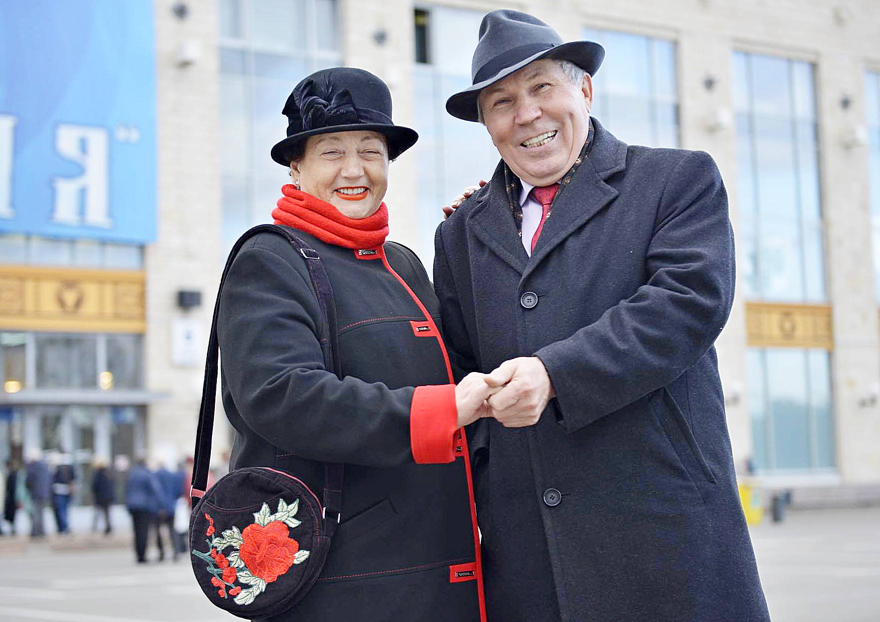 Не супруги, а золото: правительство Москвы поздравило пары с 50-летием семейной жизни