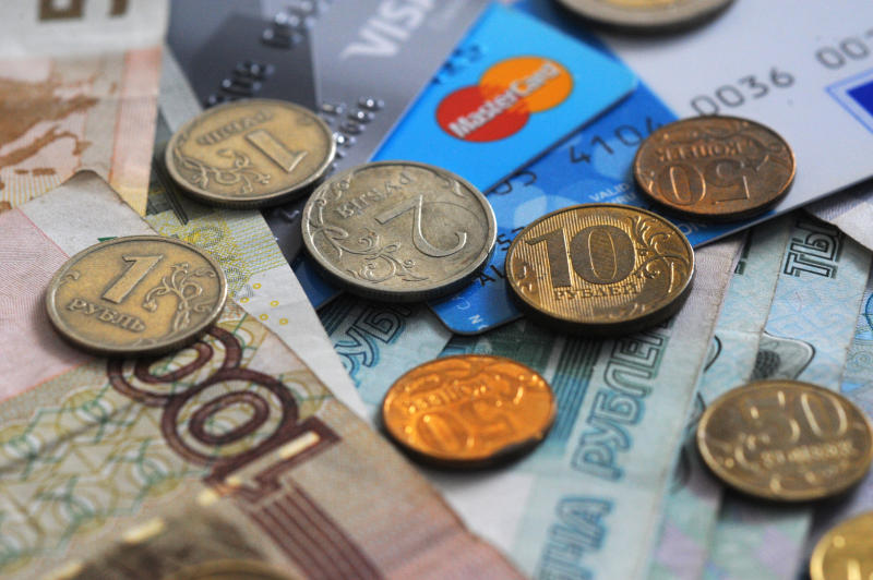 Средний чек жителей России снизился менее чем на один рубль