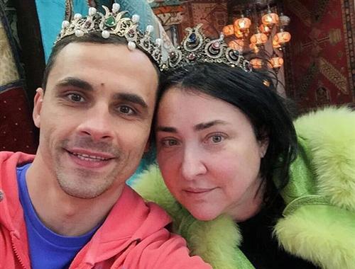 Дмитрий Иванов заявил, что причиной развода с Лолитой стало отсутствие интима