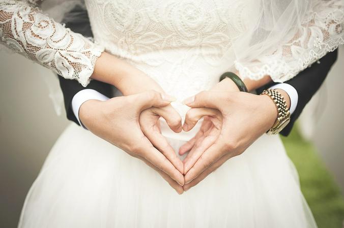 Семью создавать нужно в молодости / https://pixabay.com/ru