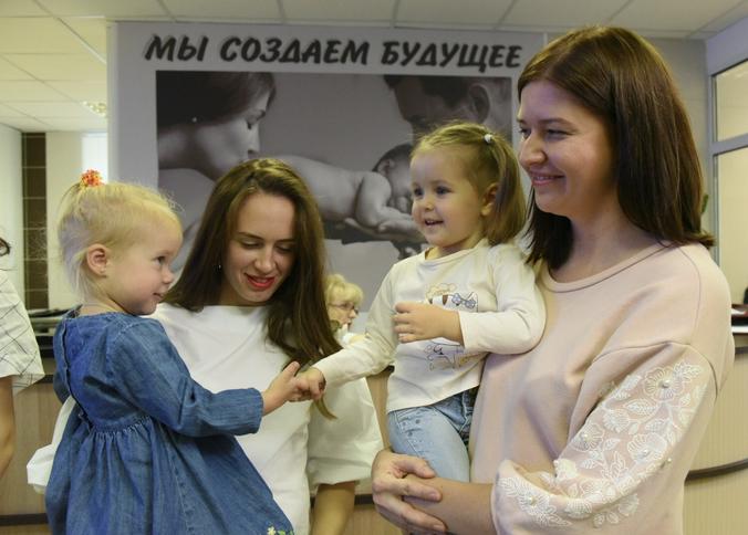 В новом пятиэтажном здании у женской консультации началась новая жизнь / Владимир Новиков, «Вечерняя Москва»
