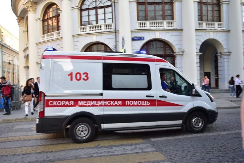 Водитель иномарки сбил пешехода на западе Москвы