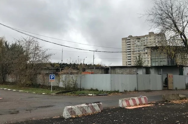 Незаконный пункт приема металлов снесли на юго-западе Москвы