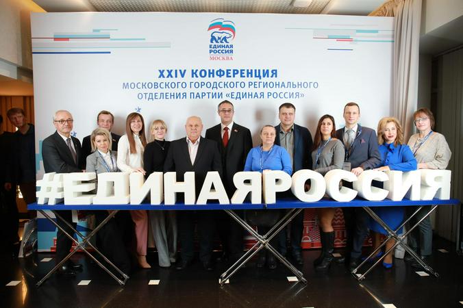 Завершившаяся московская кампания, по сути, дает старт новой избирательной кампании: выборы депутатов Государственной думы РФ пройдут уже через два года / Официальная страница Алексея Шапошникова в Facebook