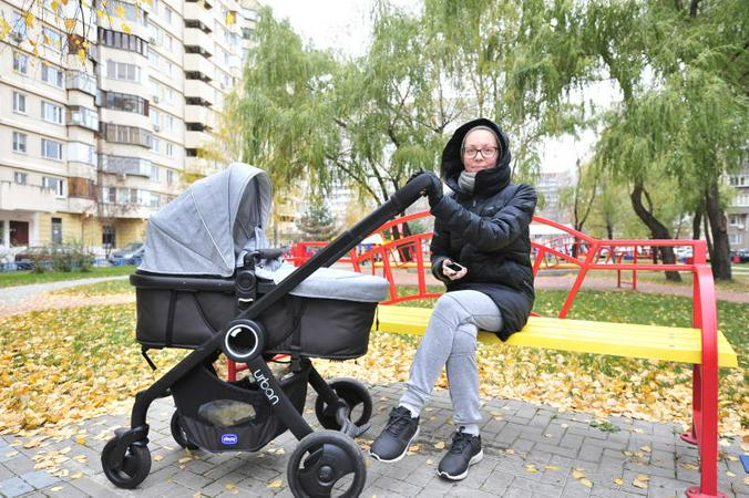 Горячий спор о грудном вскармливании в общественных местах вновь поднялся уже не в первый раз / Пелагия Замятина, «Вечерняя Москва»