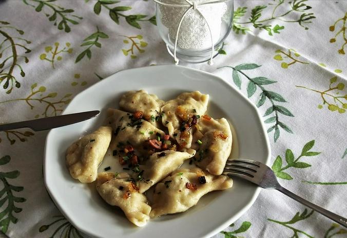 Сомелье считает русскую кухню самой подходящей для закуски / Free / pixabay.com