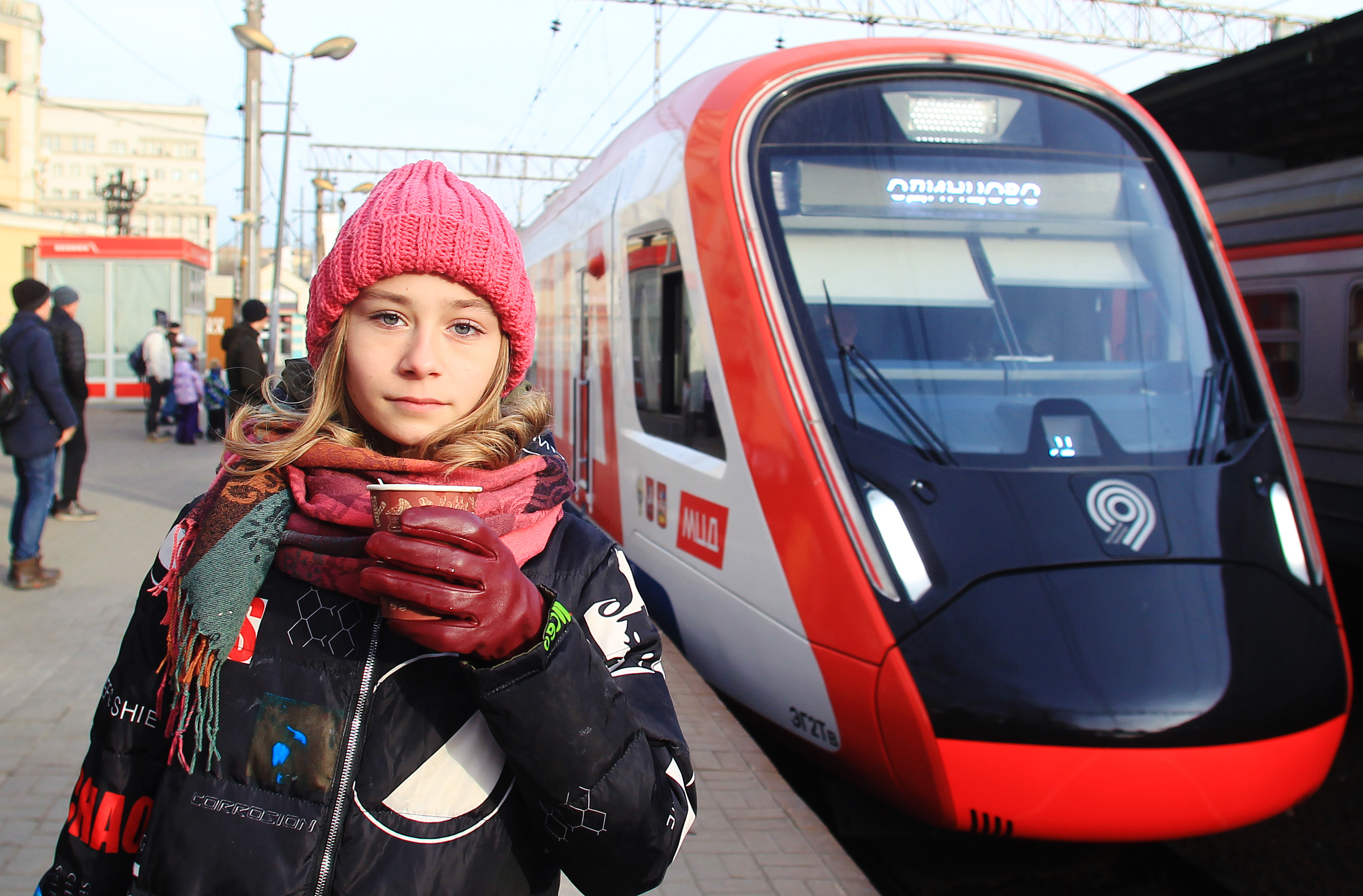 Включи новости на станции. Станция Лобня МЦД 1. Станция белорусская МЦД 1. Белорусский вокзал МЦД 1. Белорусский вокзал (станция МЦД-1).