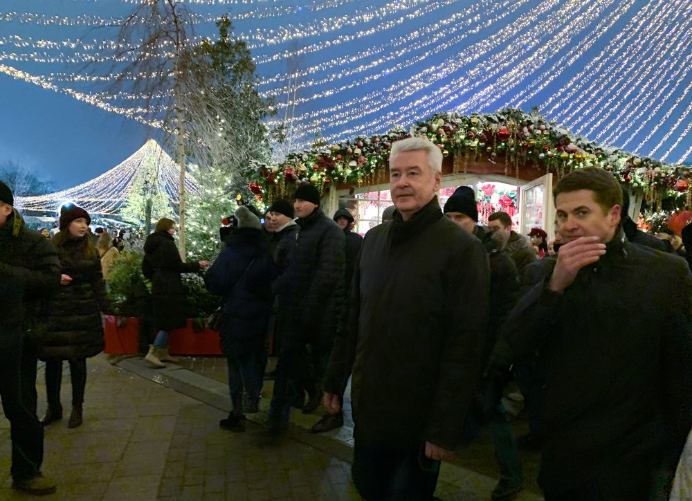 Сергей Собянин открыл московский фестиваль «Путешествие в Рождество»