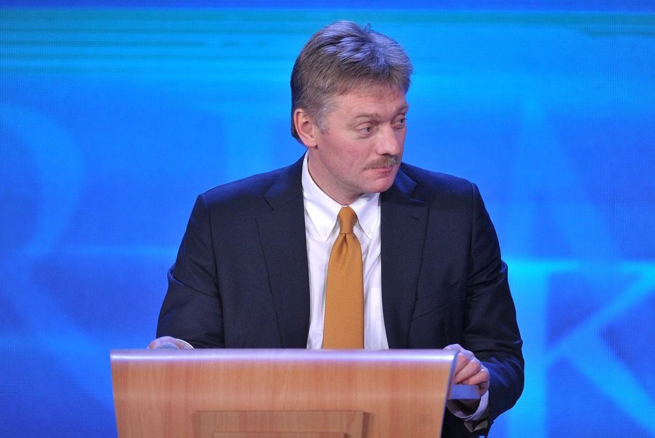 Песков заявил, что главу администрации Зеленского будут судить «по делам»