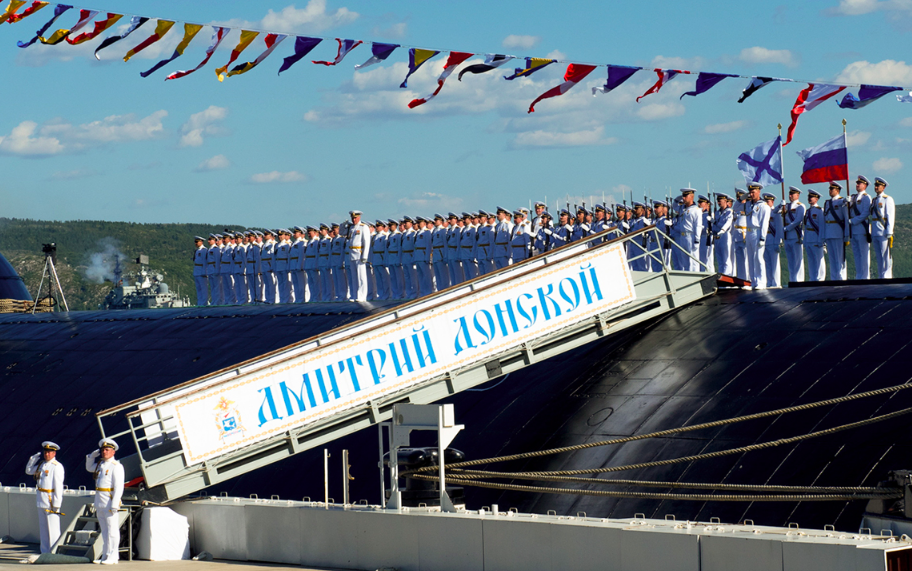Тренировка парада кораблей, посвященного Дню Военно-морского флота России, в Кольском заливе / Сайт Минобороны РФ