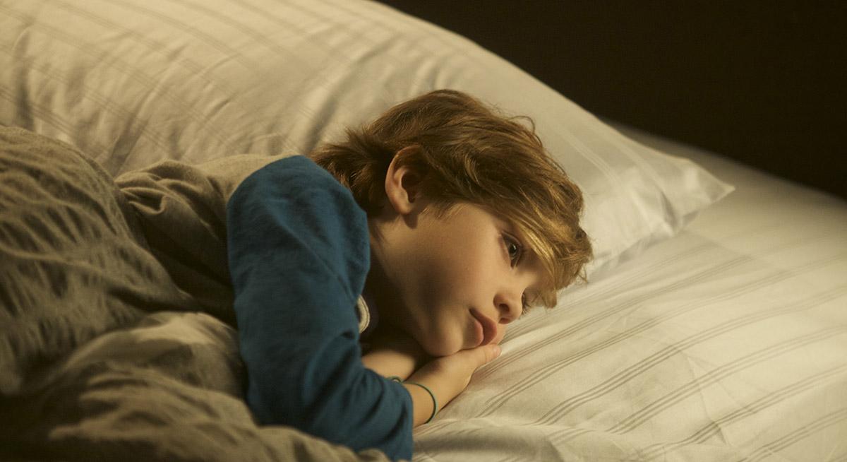 Ученые выяснили, как дополнительный час влияет на качество детского сна