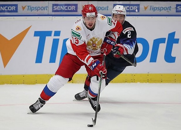 Хоккеисты молодежной сборной России уступили команде США на чемпионате мира