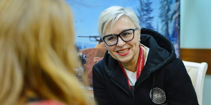 Светлана Ермолаева является руководителем театральной студии «Бабулькины бирюльки» / Официальный сайт мэра Москвы (mos.ru)