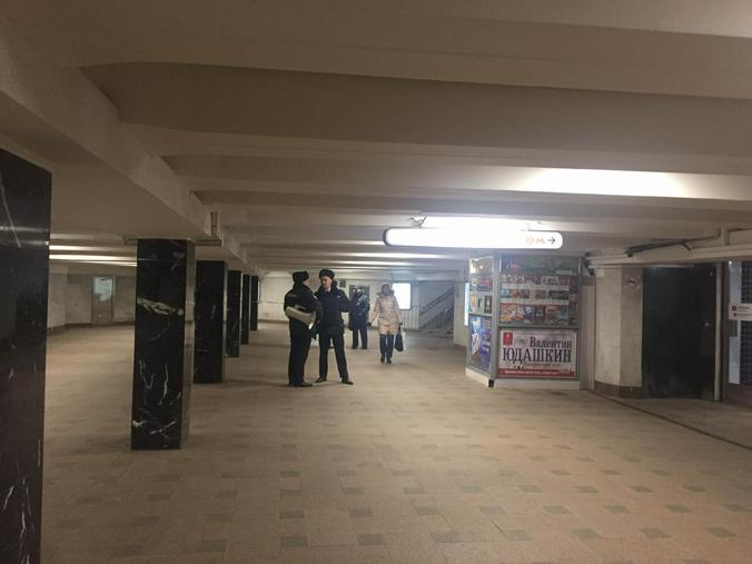 Станцию метро «Лубянка» перекрыли практически сразу после сообщения о выстрелах / Free / Рафаэль Залян, «Вечерняя Москва»