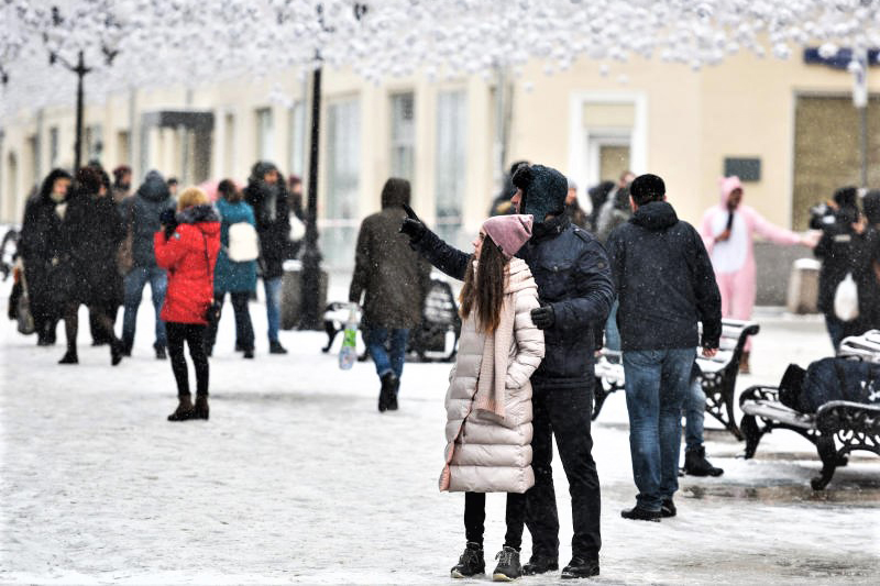 Сразу три вида осадков спрогнозировали в Москве 24 января