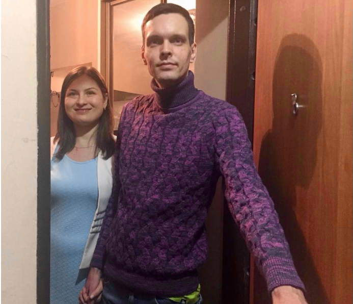 В 2019 году Екатерина встретила свою любовь, которую ждала всю жизнь - Александр Викторов тоже художник / Рафаэль Залян, "Вечерняя Москва"