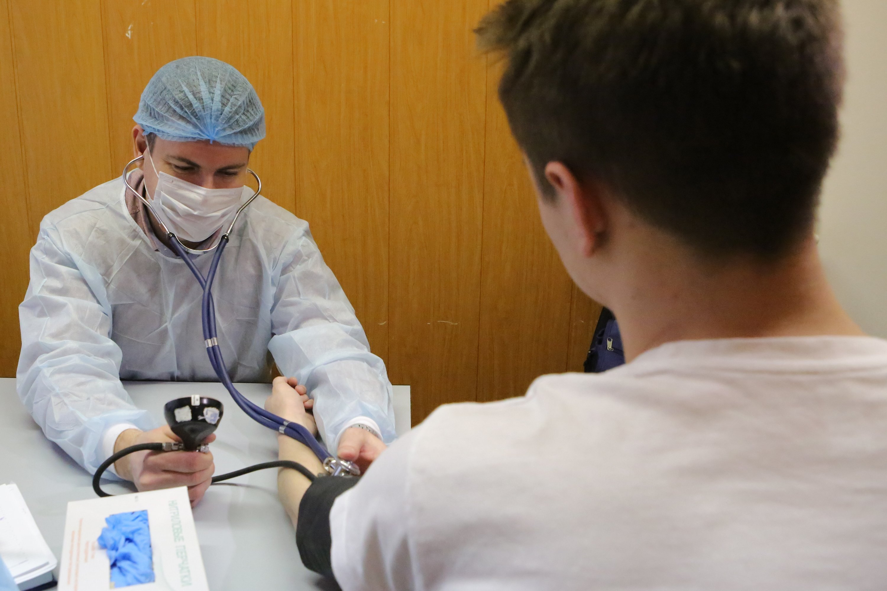 Столичным медикам организуют курсы по биобезопасности на фоне коронавируса