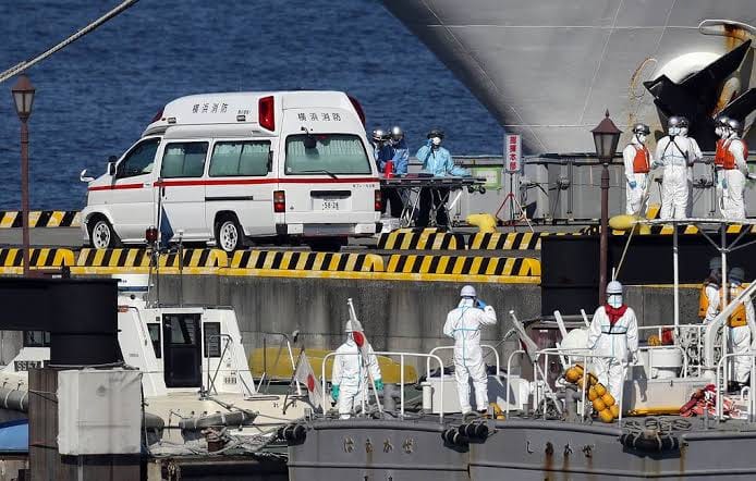Россияне не обращались с просьбой об эвакуации с карантинного судна в Японии
