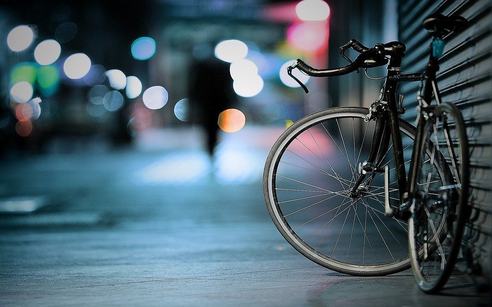 Названо время бесплатной поездки на велосипедах на прокат для курьеров и волонтеров