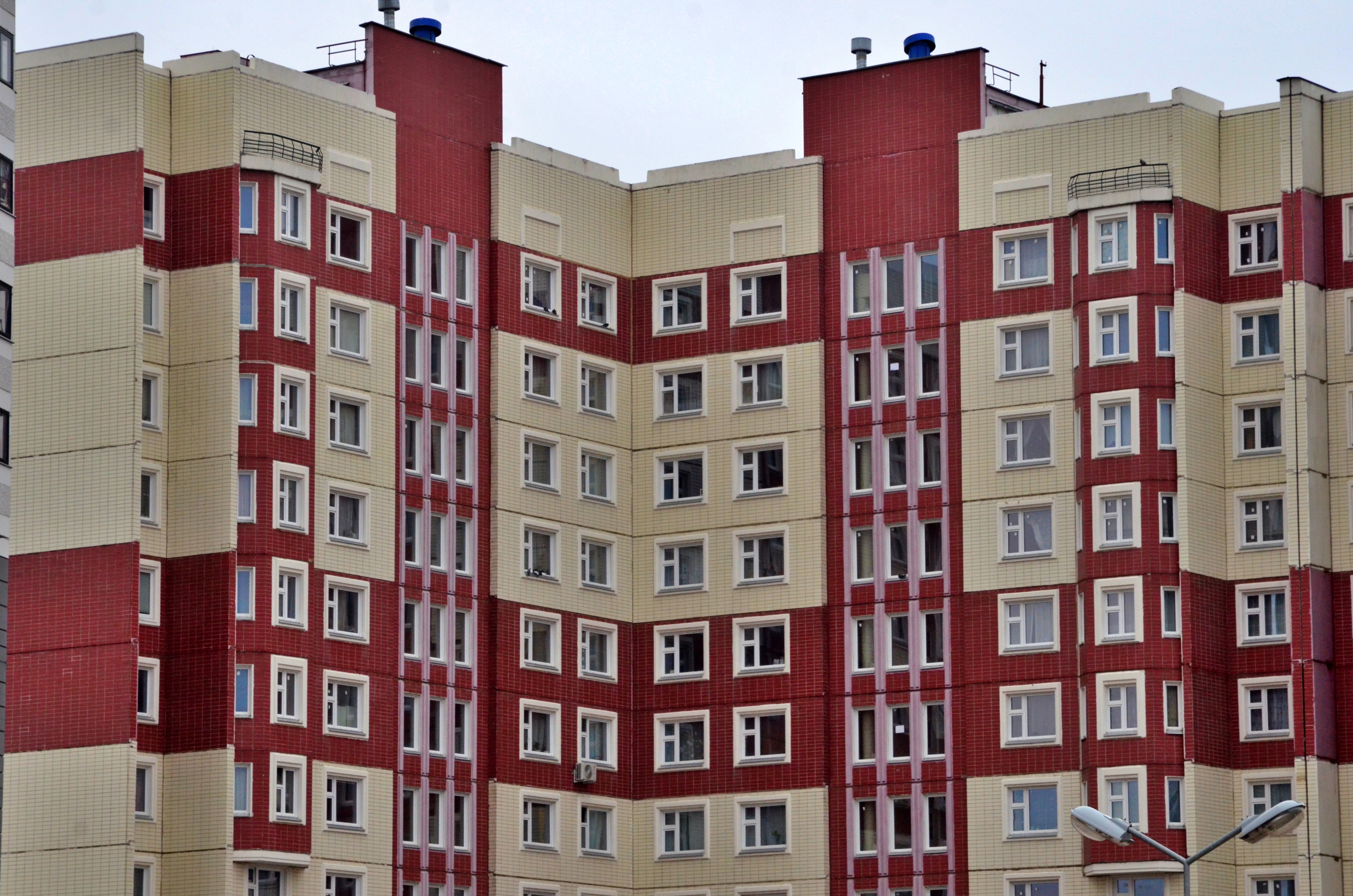 Эксперты сообщили, что квартиры в Москве подешевеют из-за коронавируса