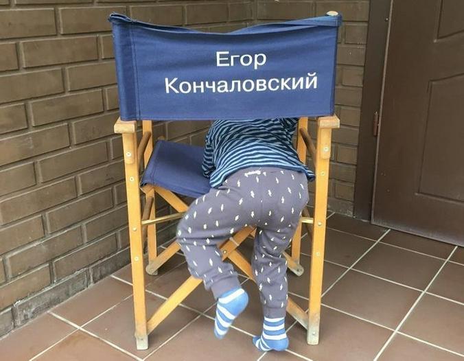 Сейчас у меня получается больше времени с сыном проводить, чем с дочкой, когда она была в его возрасте / www.instagram.com / egorkonchalovsky/ Официальный аккаунт Егора Михалкова-Кончаловского в Instagram