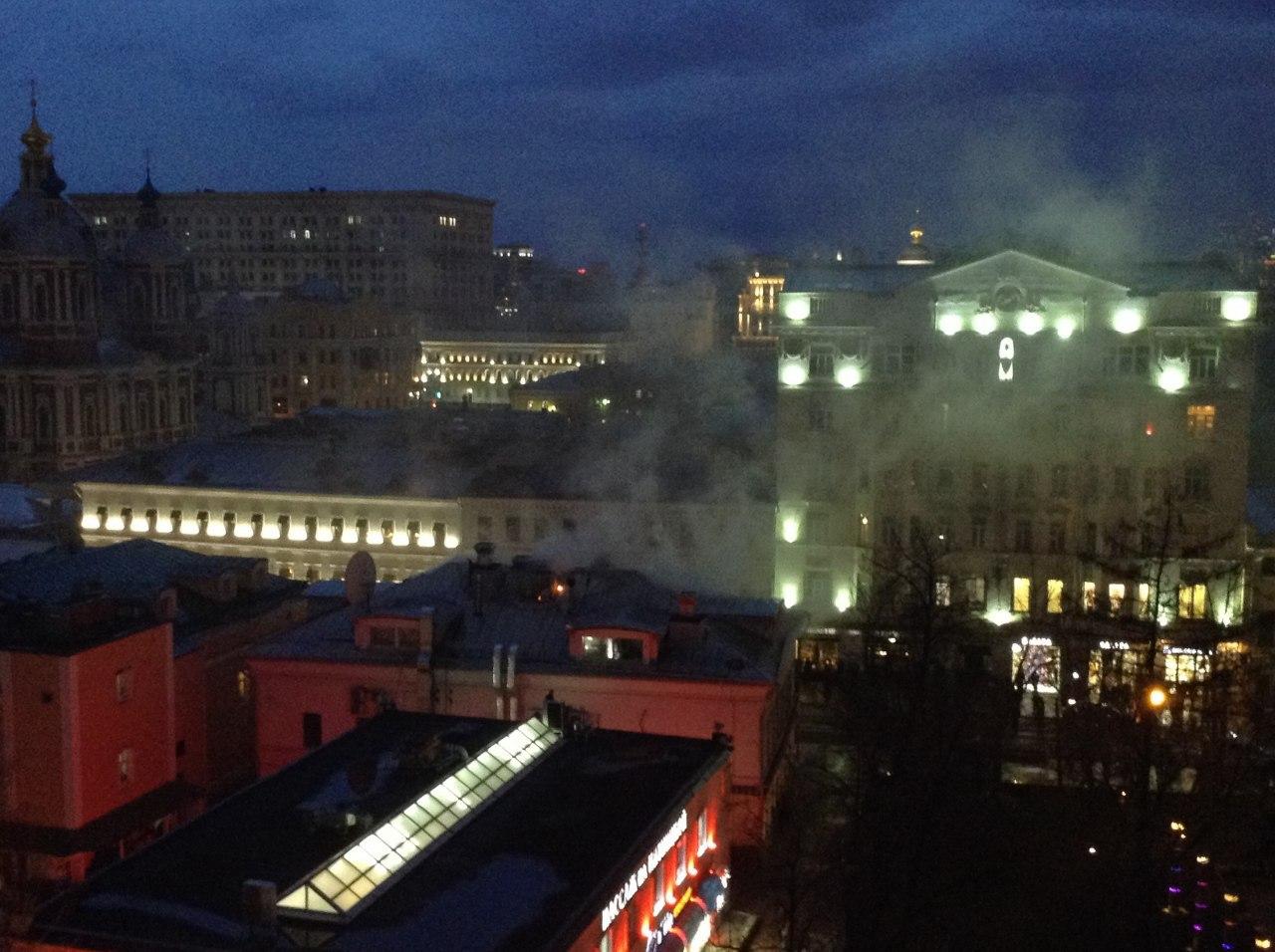 Пожар в кафе на Пятницкой улице потушили
