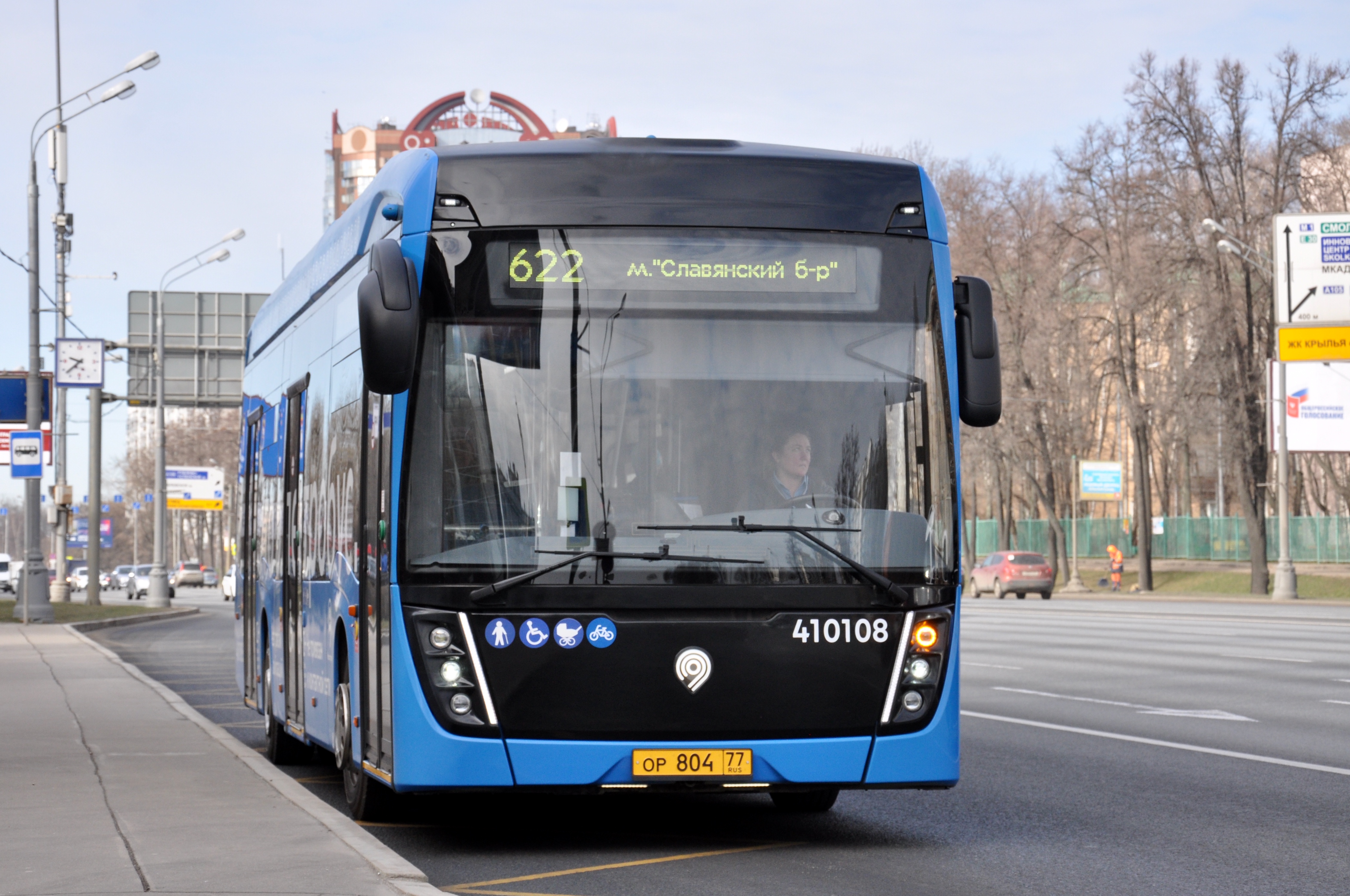Количество общественного транспорта во время карантина в Москве не сокращено