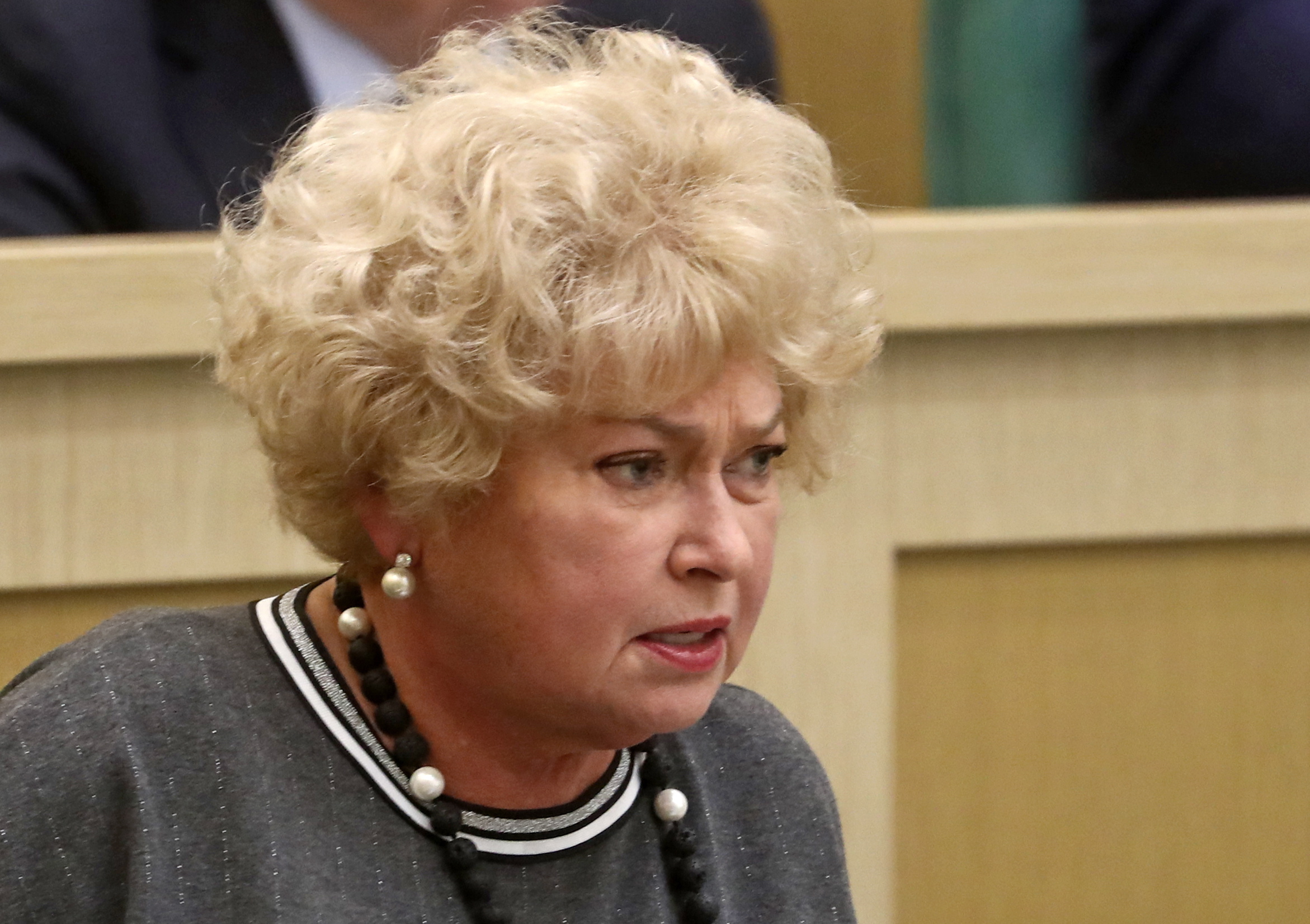 Как Людмила Нарусова отвечает людям, которые предлагают ей уйти в отставку