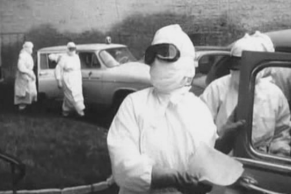 Кадр из фильма 1966 года « В город пришла беда»